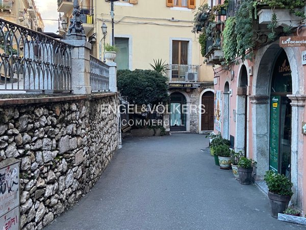 negozio in affitto a Taormina