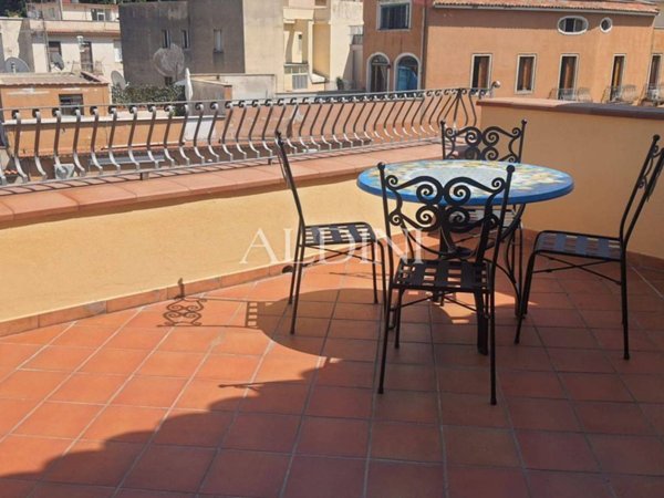 appartamento in affitto a Taormina