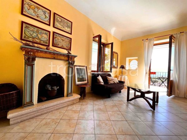 appartamento in affitto a Taormina