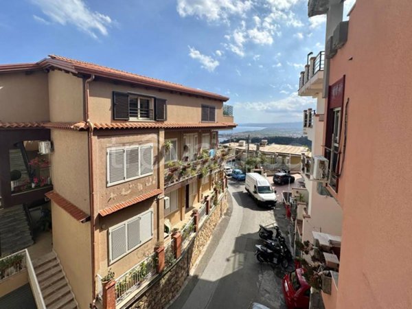 appartamento in affitto a Taormina