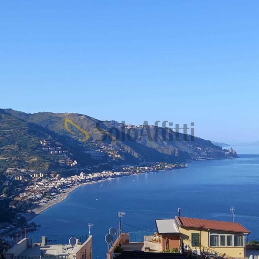 appartamento in affitto a Taormina