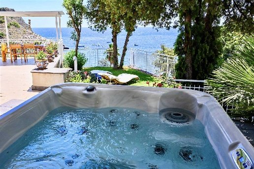 appartamento in affitto a Taormina in zona Mazzarò