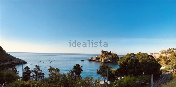 appartamento in affitto a Taormina in zona Mazzarò