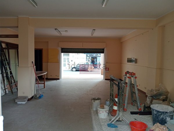 locale commerciale in affitto a Taormina