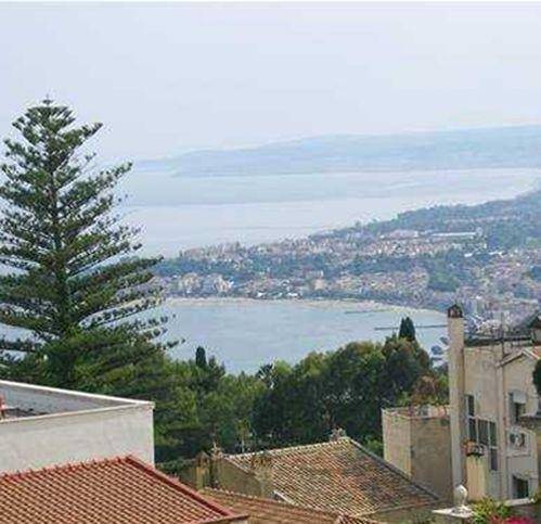 appartamento in affitto a Taormina