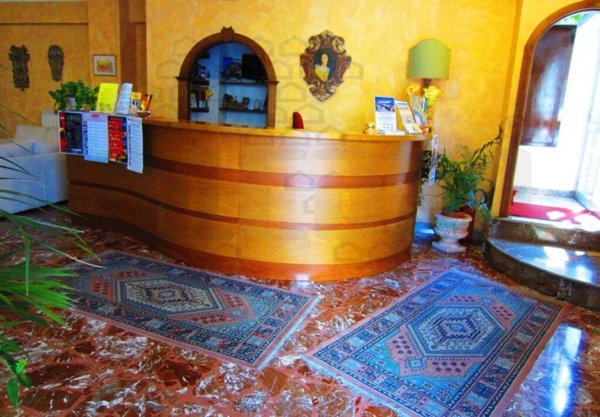 casa indipendente in affitto a Taormina