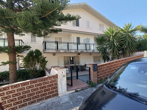 casa indipendente in affitto a Venetico
