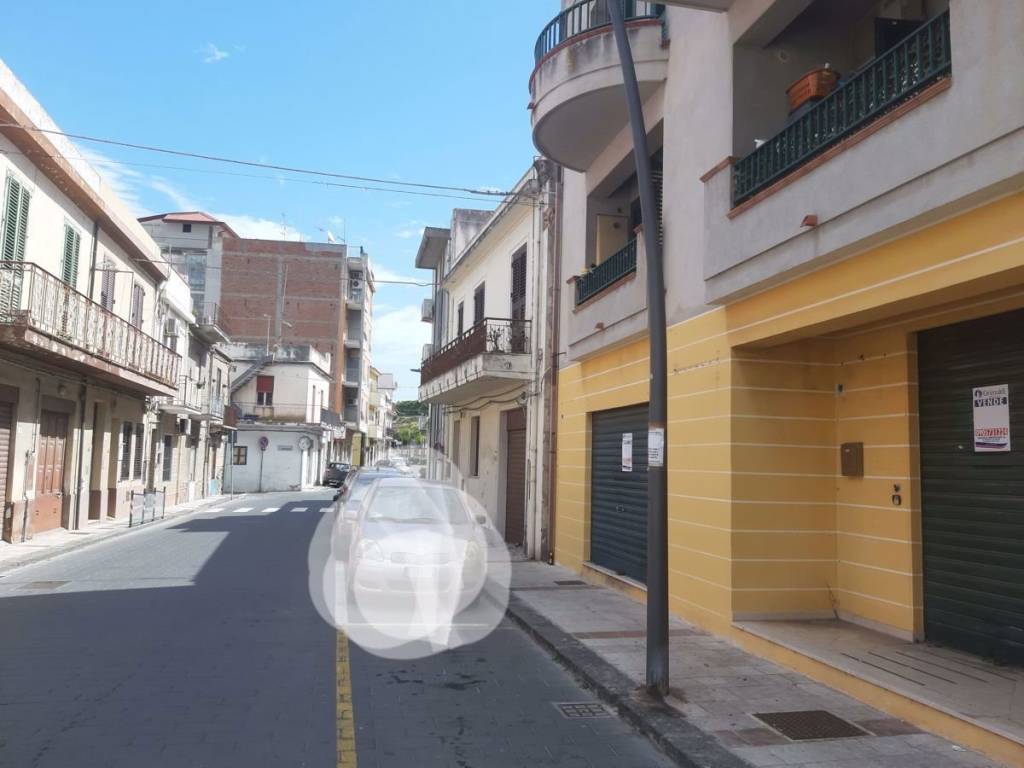 negozio in affitto a Villafranca Tirrena