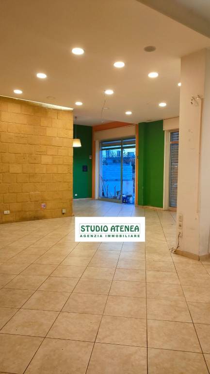 negozio in affitto ad Agrigento in zona San Leone