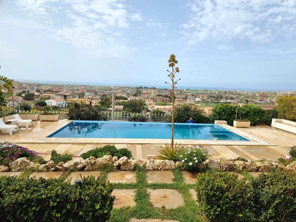casa indipendente in affitto ad Agrigento in zona Villaggio Mosè
