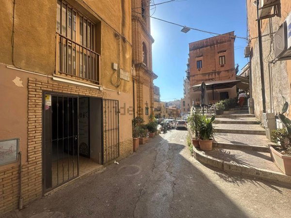 locale commerciale in affitto ad Agrigento in zona Zingarello