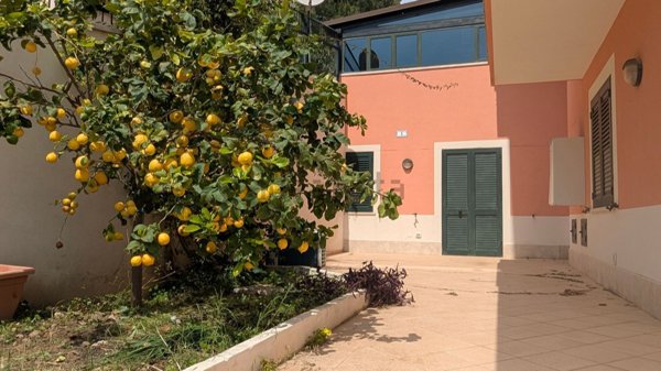 appartamento in affitto ad Agrigento in zona Villaggio Mosè