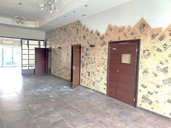 negozio in affitto ad Agrigento in zona Quadrivio Spinasanta