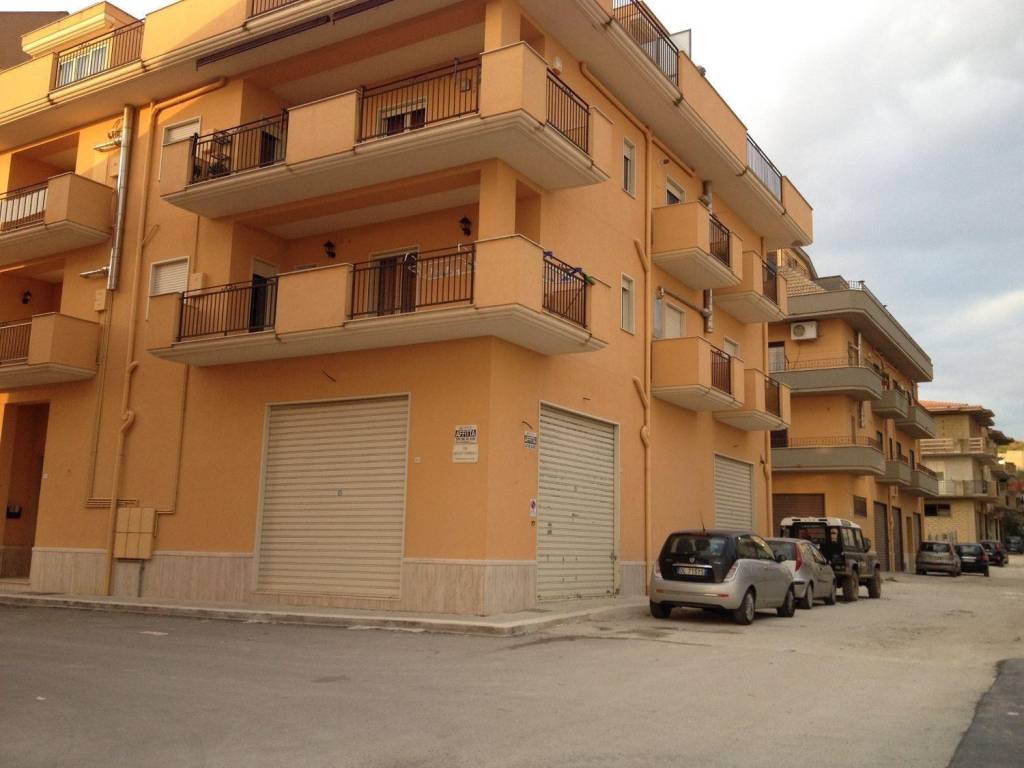 negozio in affitto a Canicattì