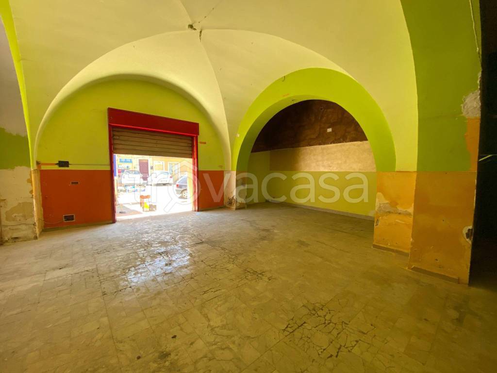 negozio in affitto a Canicattì