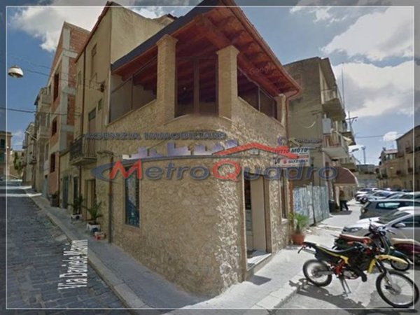 locale commerciale in affitto a Canicattì