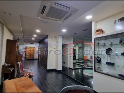 locale commerciale in affitto a Canicattì