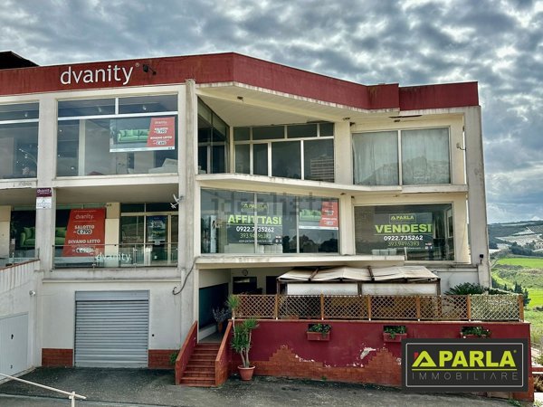 locale commerciale in affitto a Canicattì