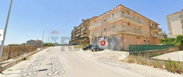 locale di sgombero in affitto a Canicattì