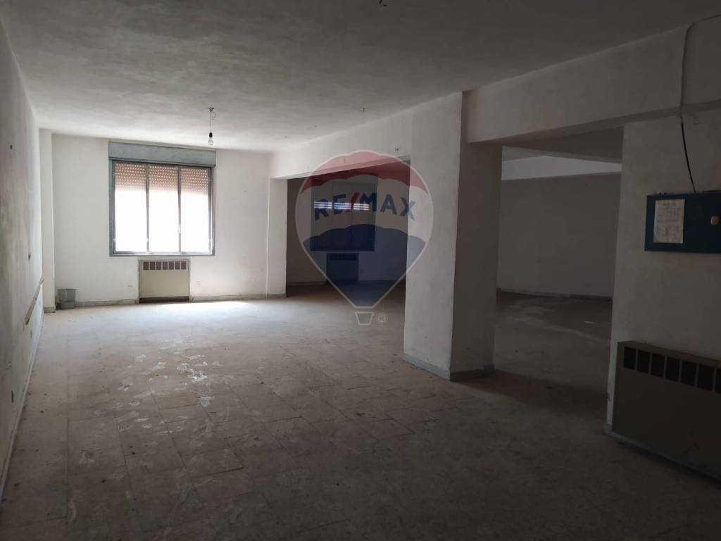 negozio in affitto a Favara