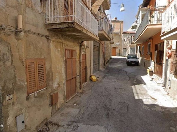 appartamento in affitto a Favara