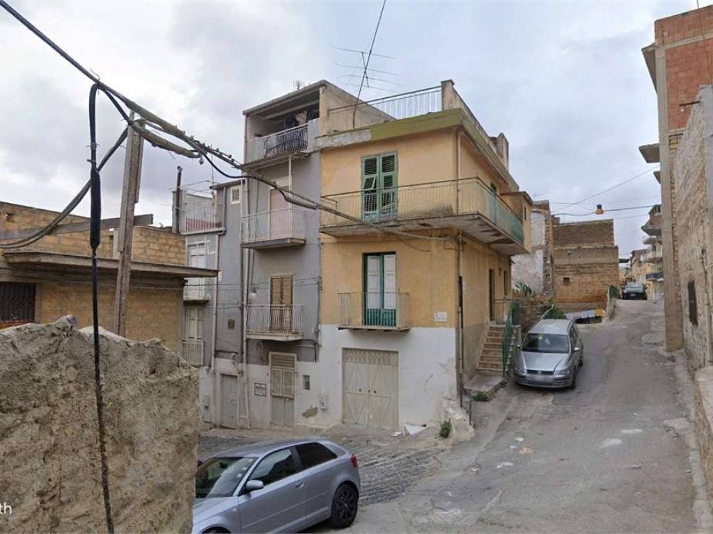 appartamento in affitto a Favara