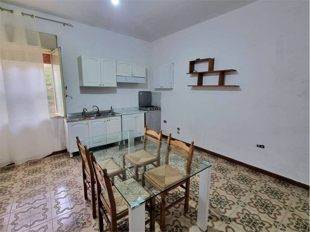 appartamento in affitto a Favara