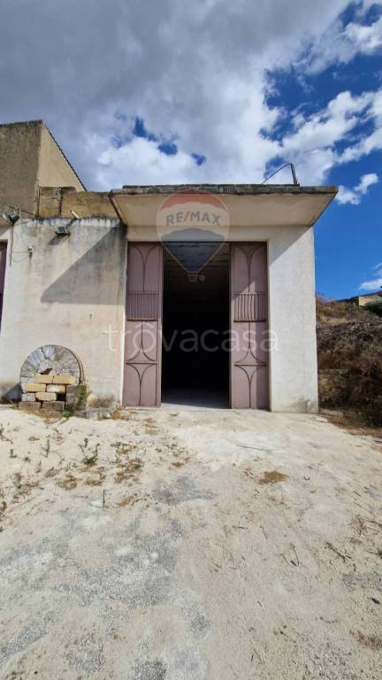 monolocale in affitto a Favara