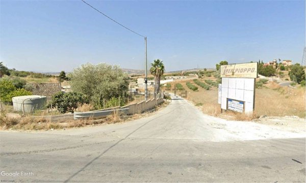 locale di sgombero in affitto a Favara