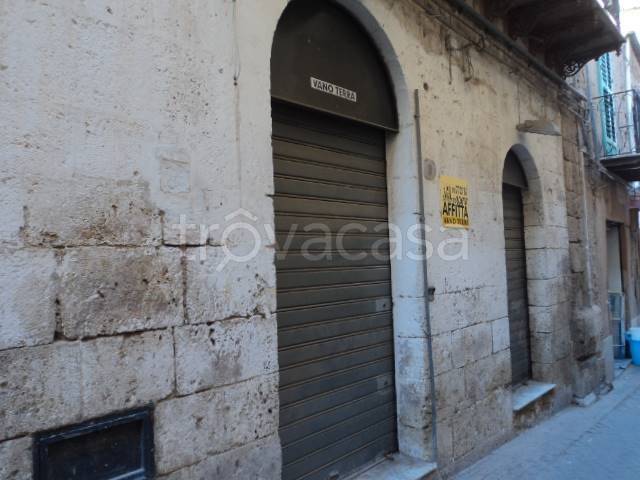 negozio in affitto a Licata