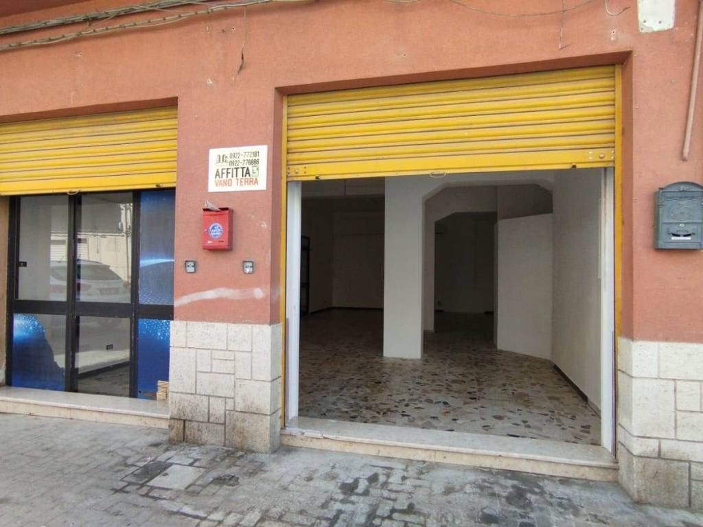 negozio in affitto a Licata