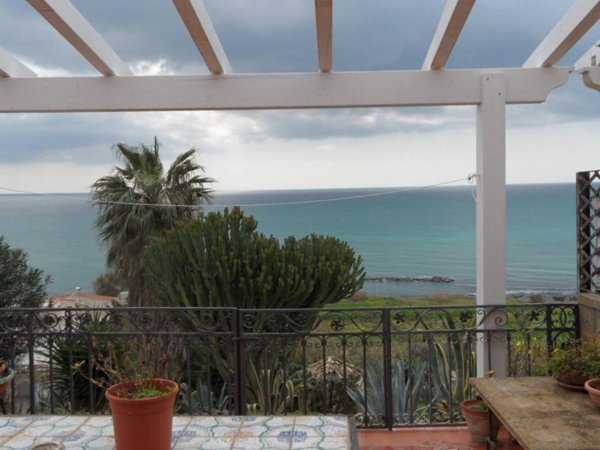 appartamento in affitto a Menfi in zona Porto Palo