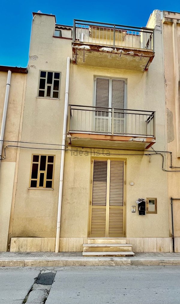 appartamento in affitto a Menfi