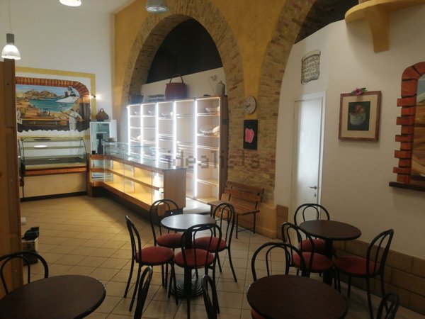 locale commerciale in affitto a Porto Empedocle