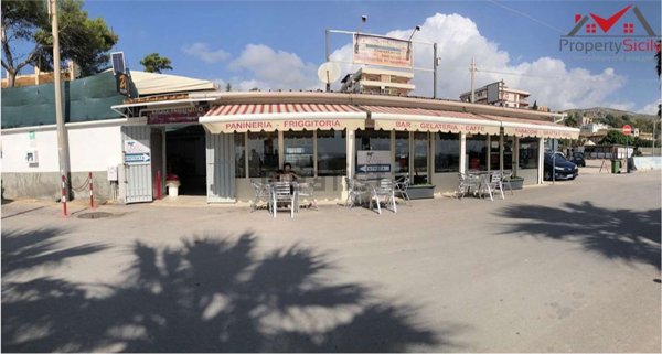 negozio in affitto a Porto Empedocle