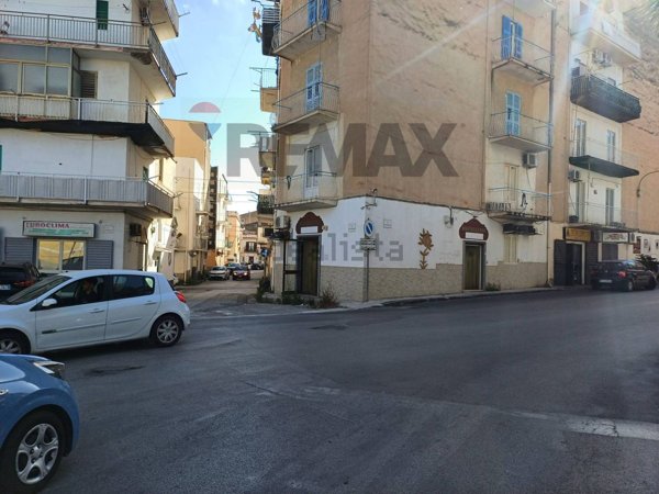 negozio in affitto a Porto Empedocle