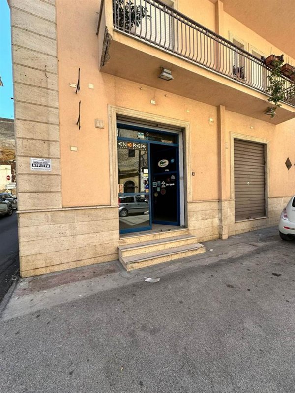 trivano in affitto a Ribera