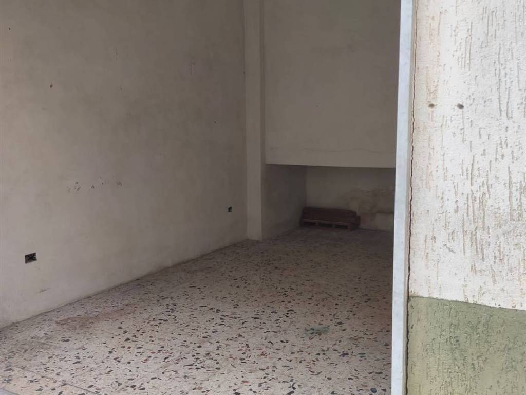locale di sgombero in affitto a Sciacca