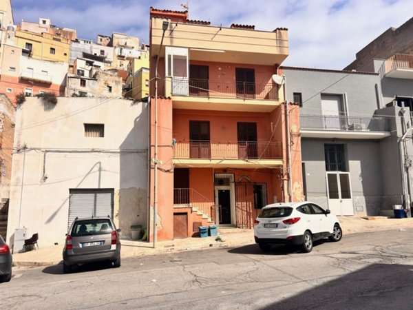 negozio in affitto a Sciacca