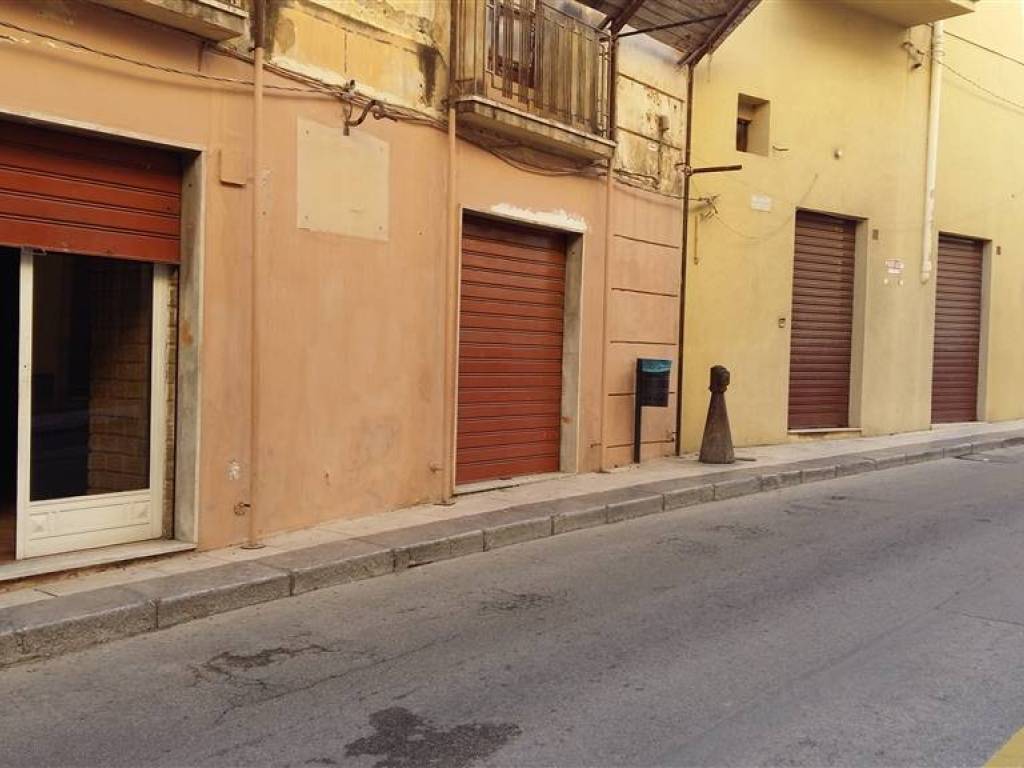negozio in affitto a Sciacca in zona Centro Città