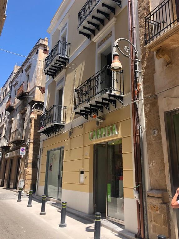 negozio in affitto a Sciacca in zona Centro Città