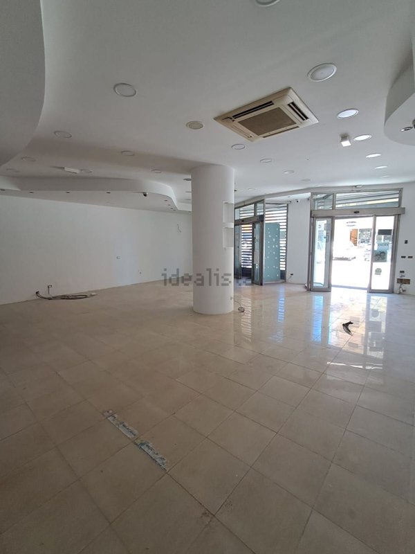 locale commerciale in affitto a Sciacca