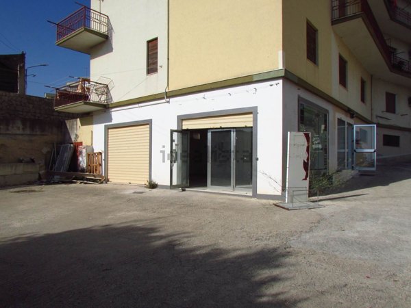 locale commerciale in affitto a Sciacca