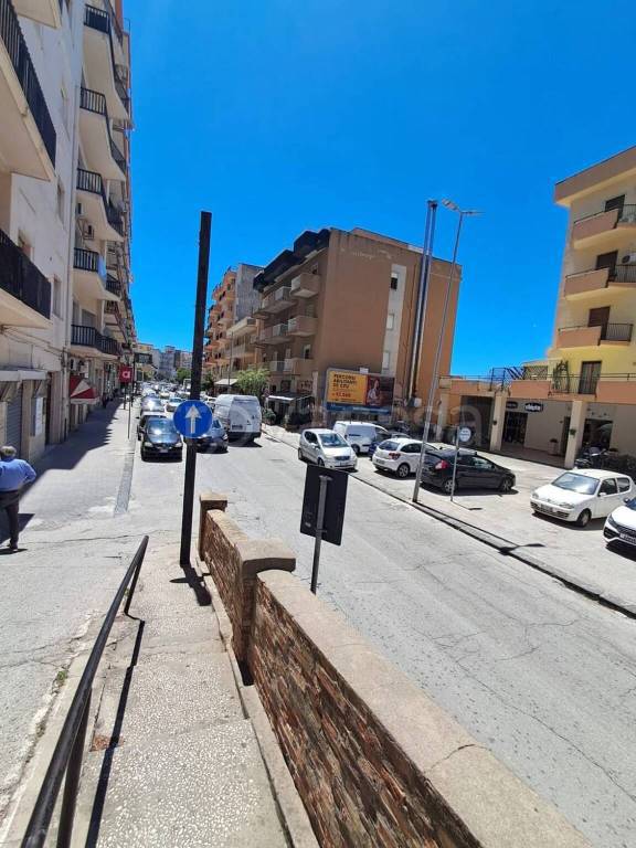 negozio in affitto a Sciacca