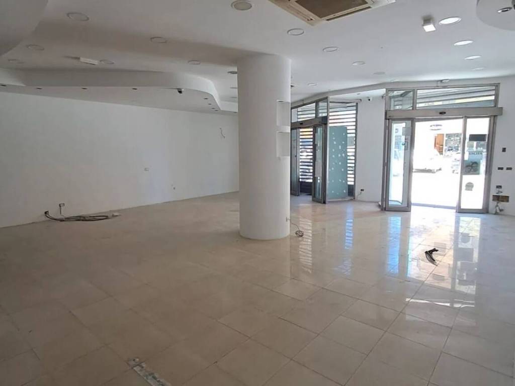 negozio in affitto a Sciacca