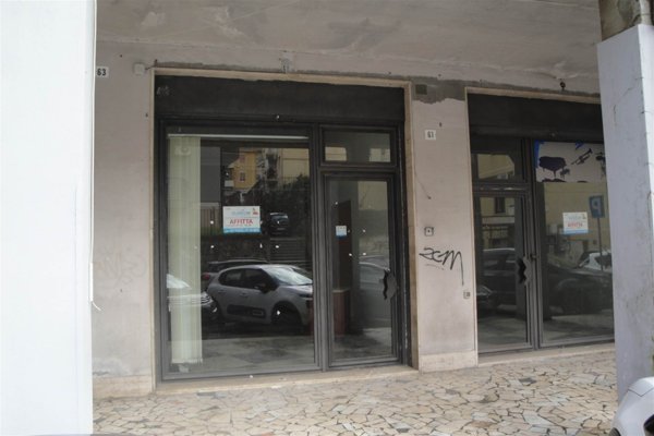 negozio in affitto a Caltanissetta