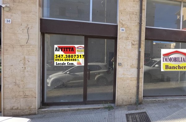 locale commerciale in affitto a Caltanissetta