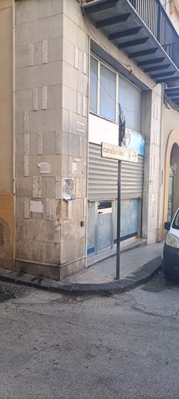 locale commerciale in affitto a Caltanissetta