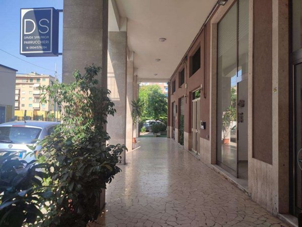 negozio in affitto a Caltanissetta in zona Centro Storico