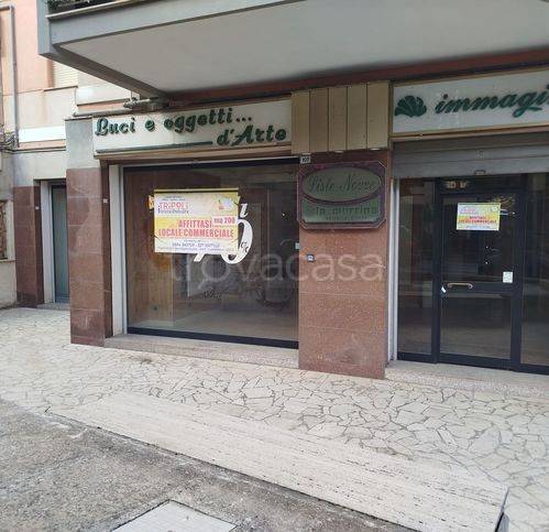 negozio in affitto a Caltanissetta in zona Palmitelli